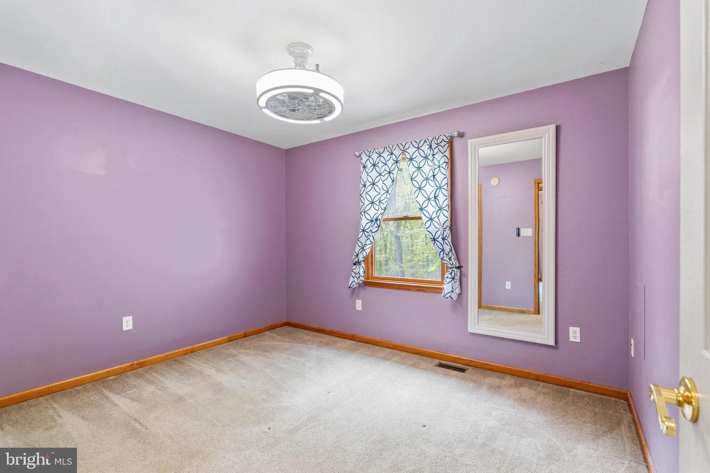 76 Watson Way photo 25
