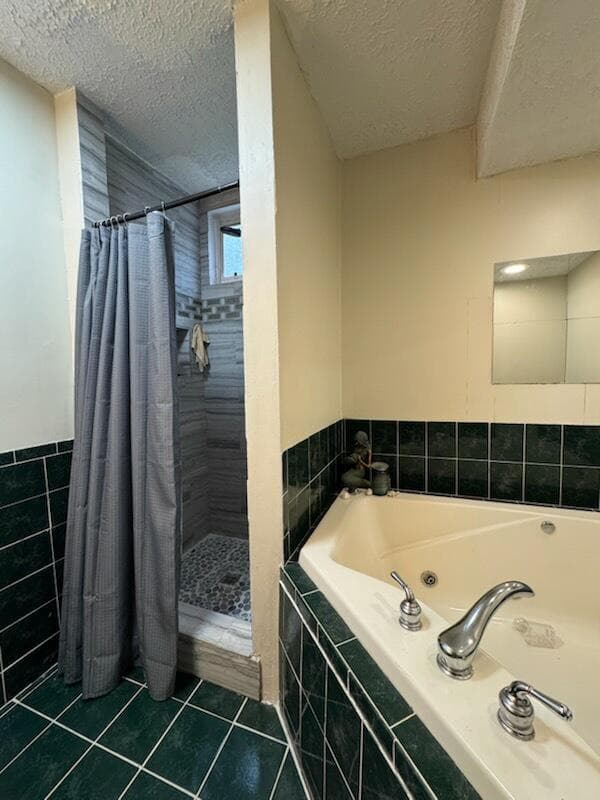 16 Kent Avenue photo 22