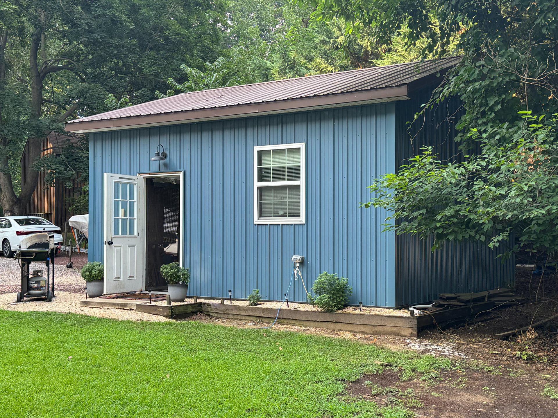 16 Kent Avenue photo 27