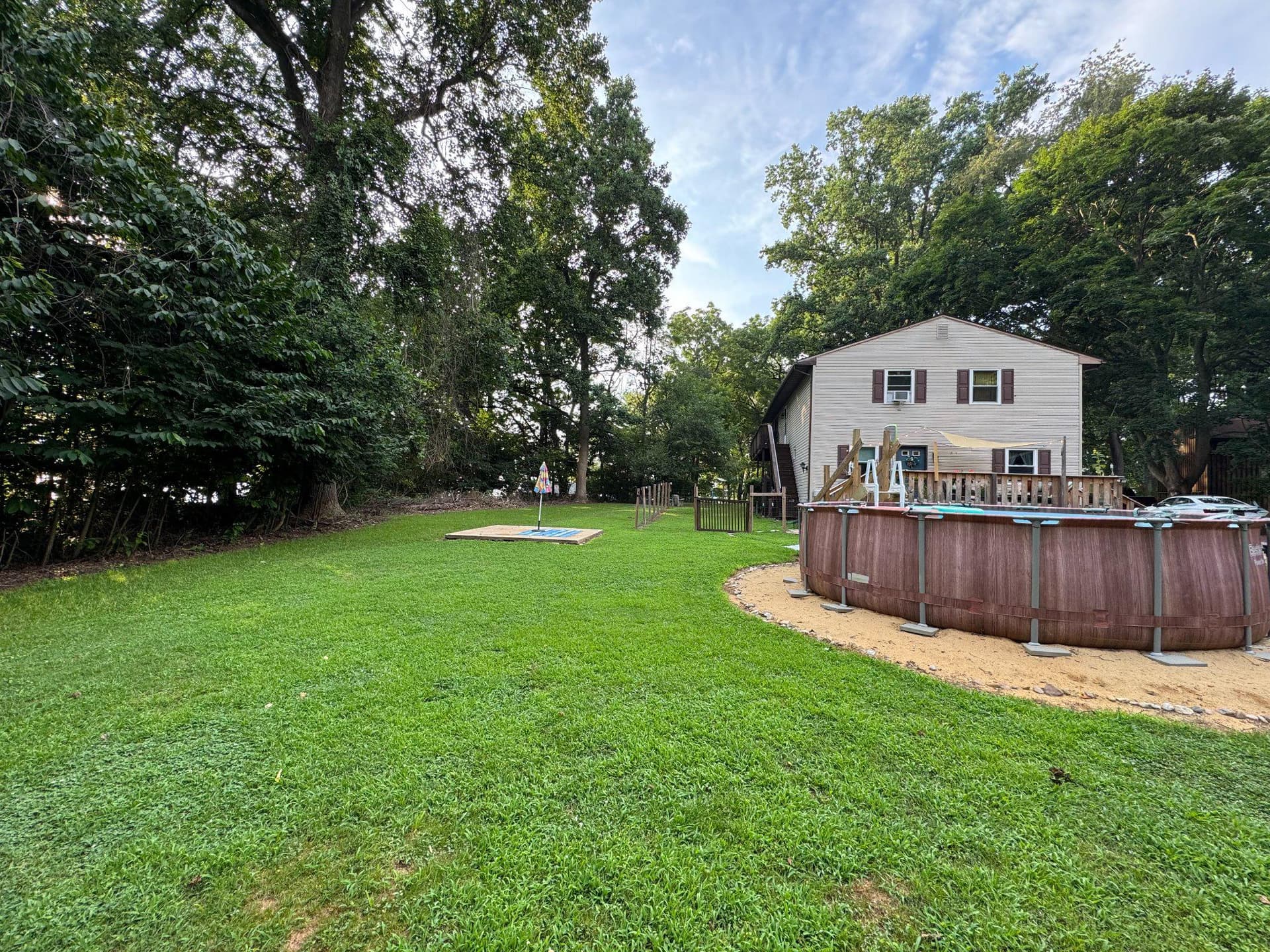 16 Kent Avenue photo 39