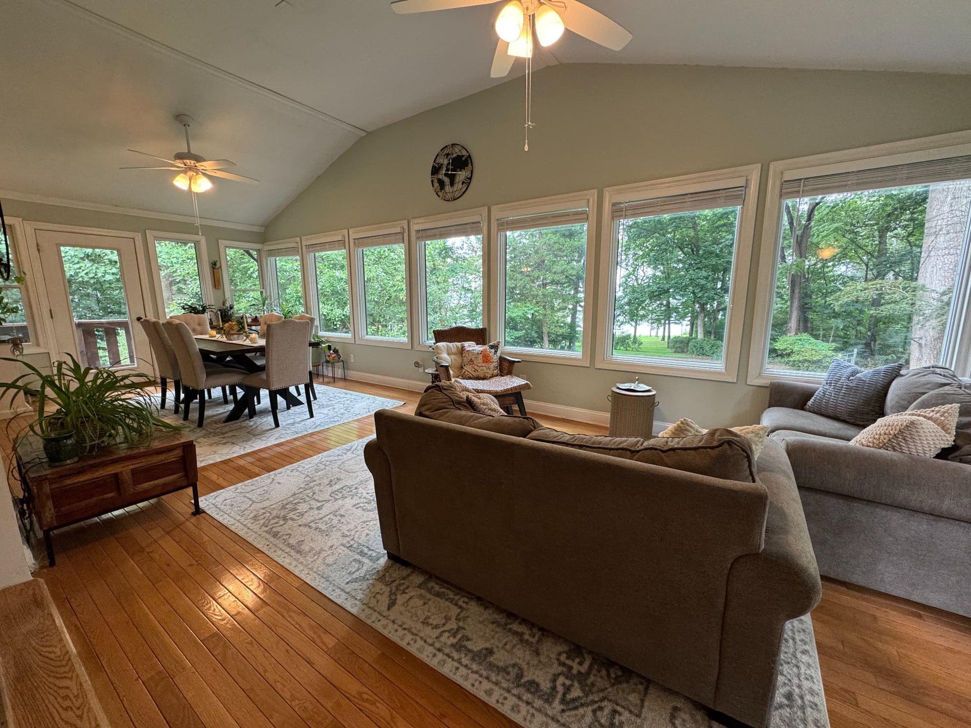 16 Kent Avenue photo 9