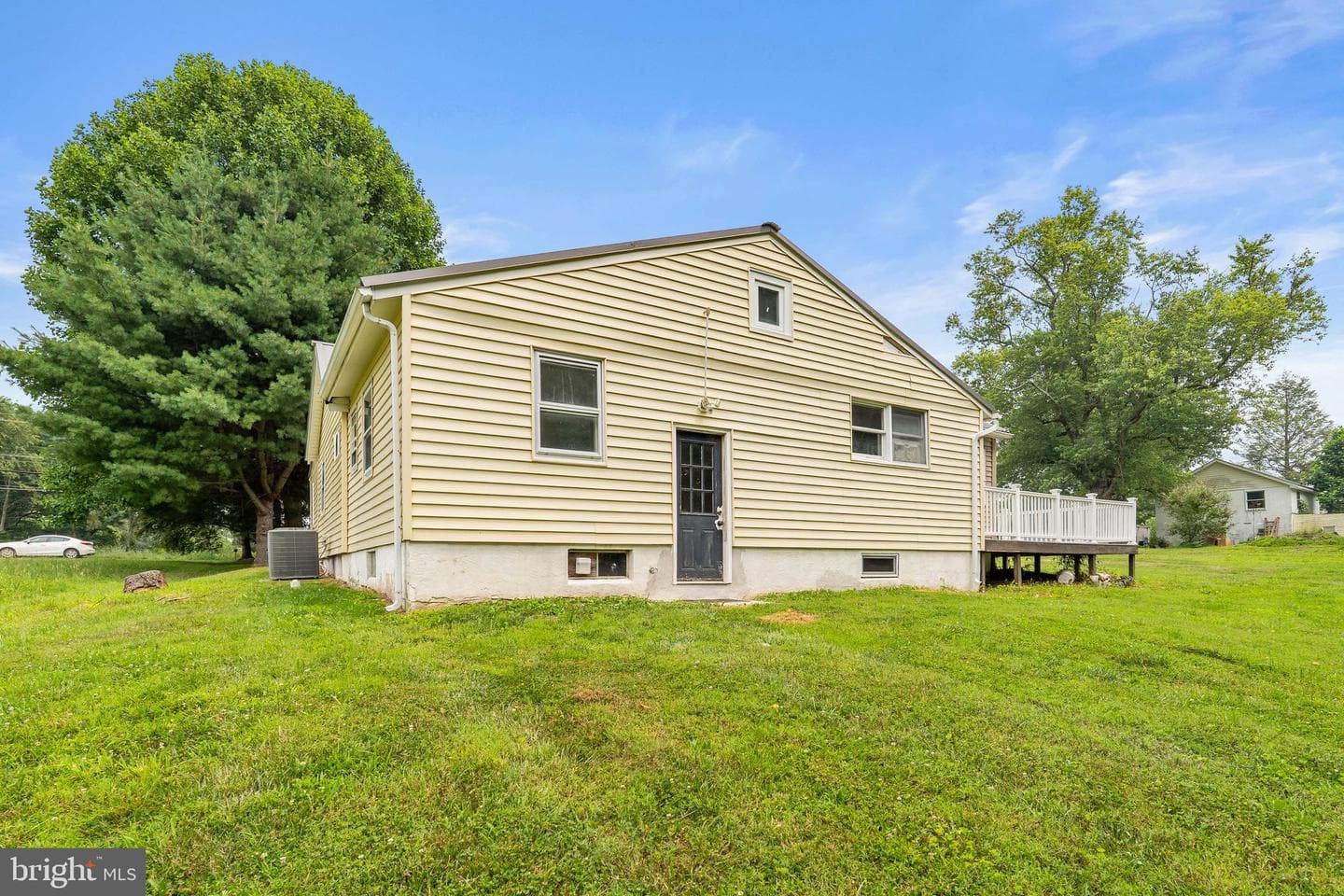 1443 Appleton Road photo 10