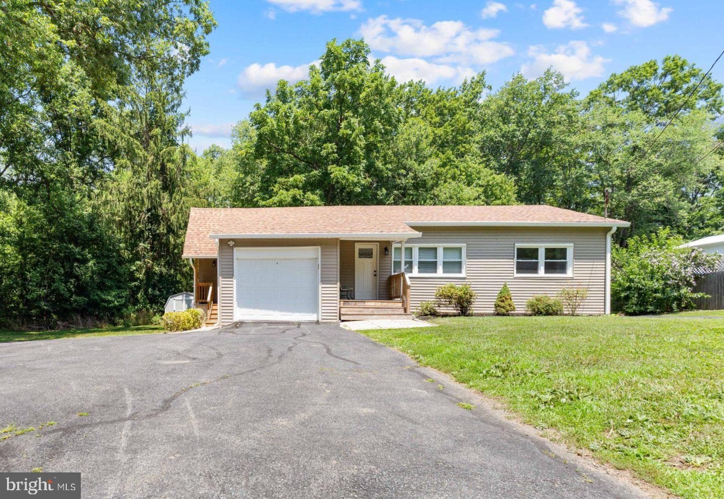 105 Barnes Corner Road, Colora