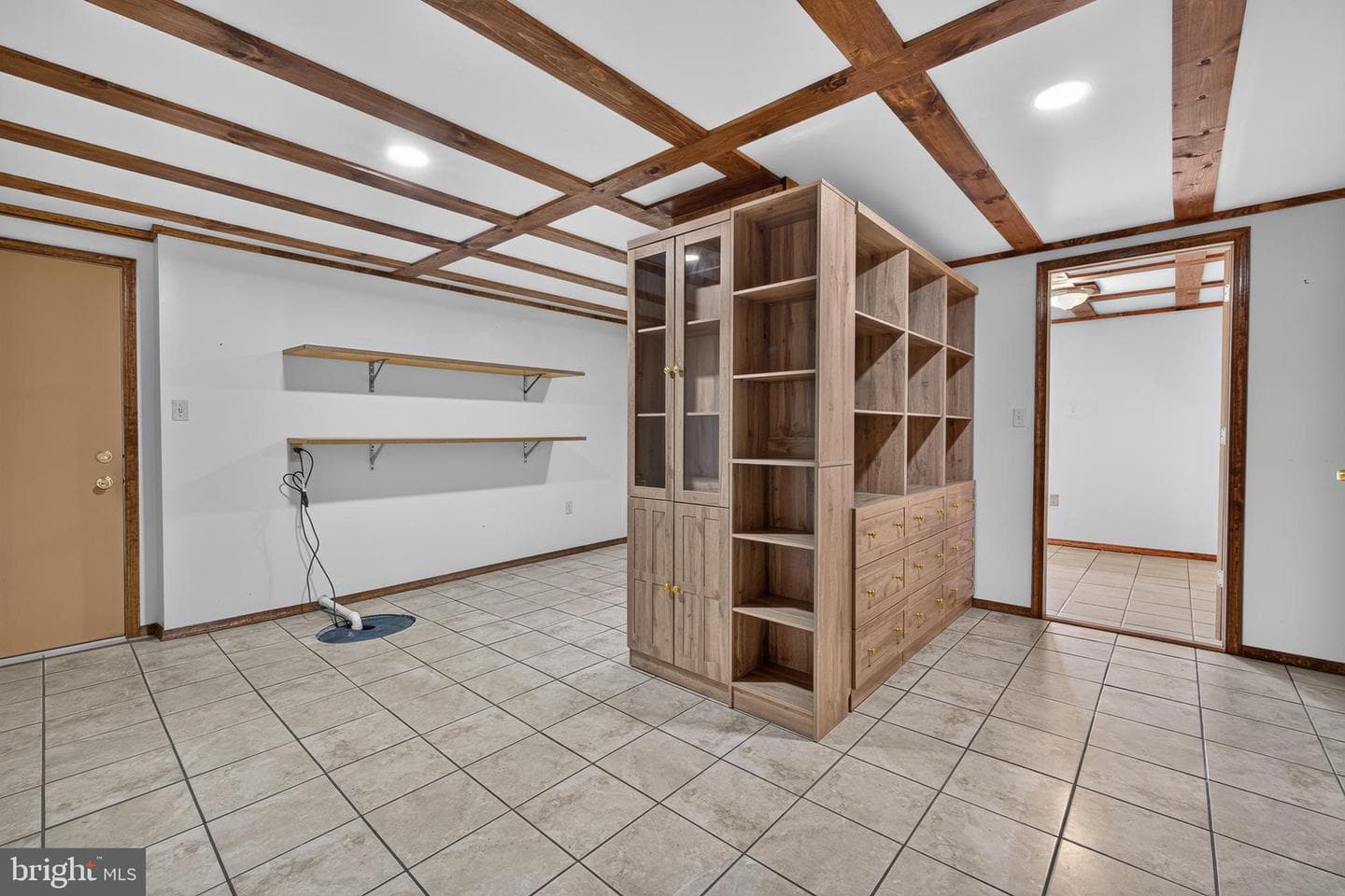 115 Brantwood Drive photo 32