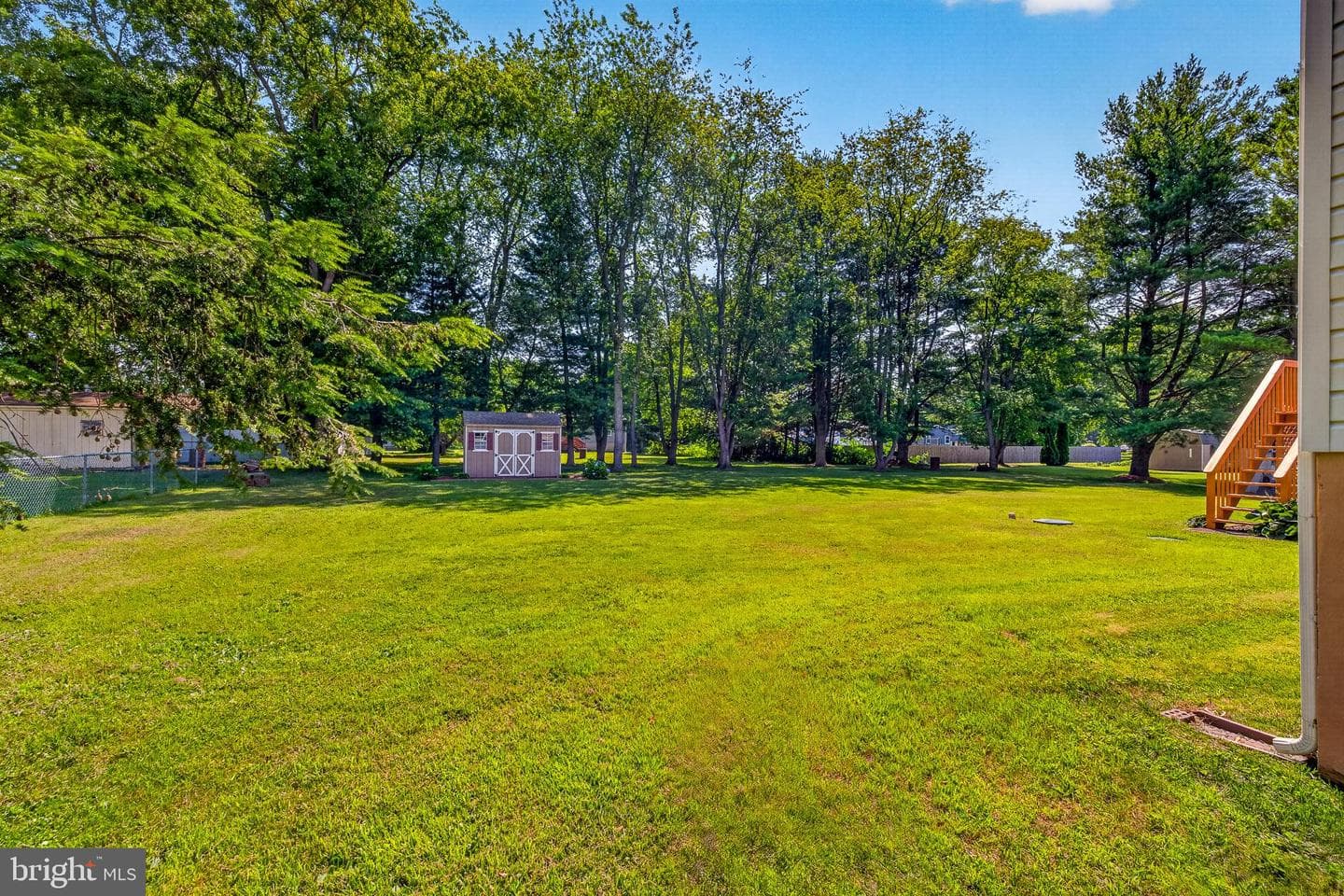115 Brantwood Drive photo 36