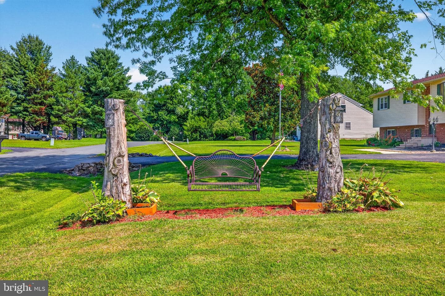 115 Brantwood Drive photo 4