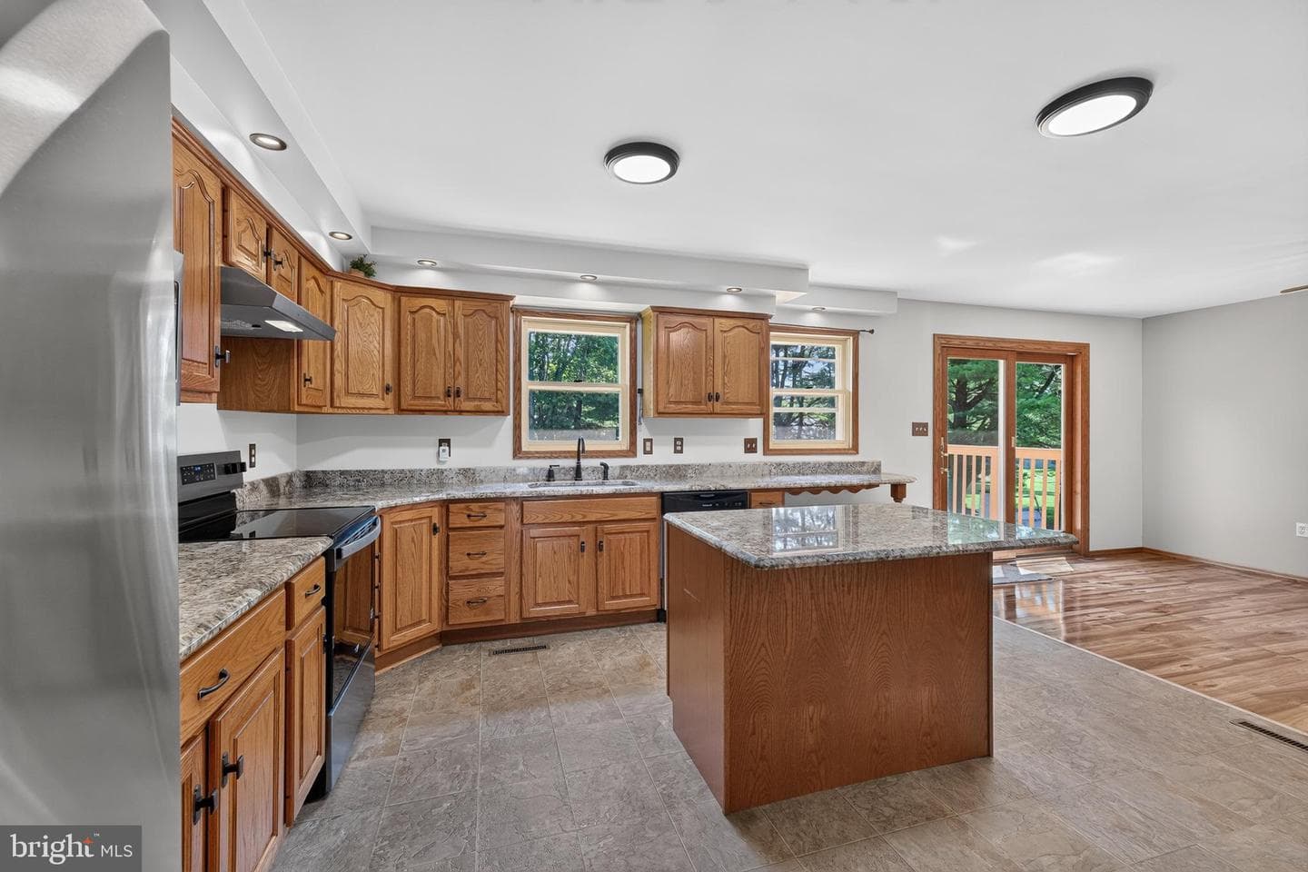 115 Brantwood Drive photo 6
