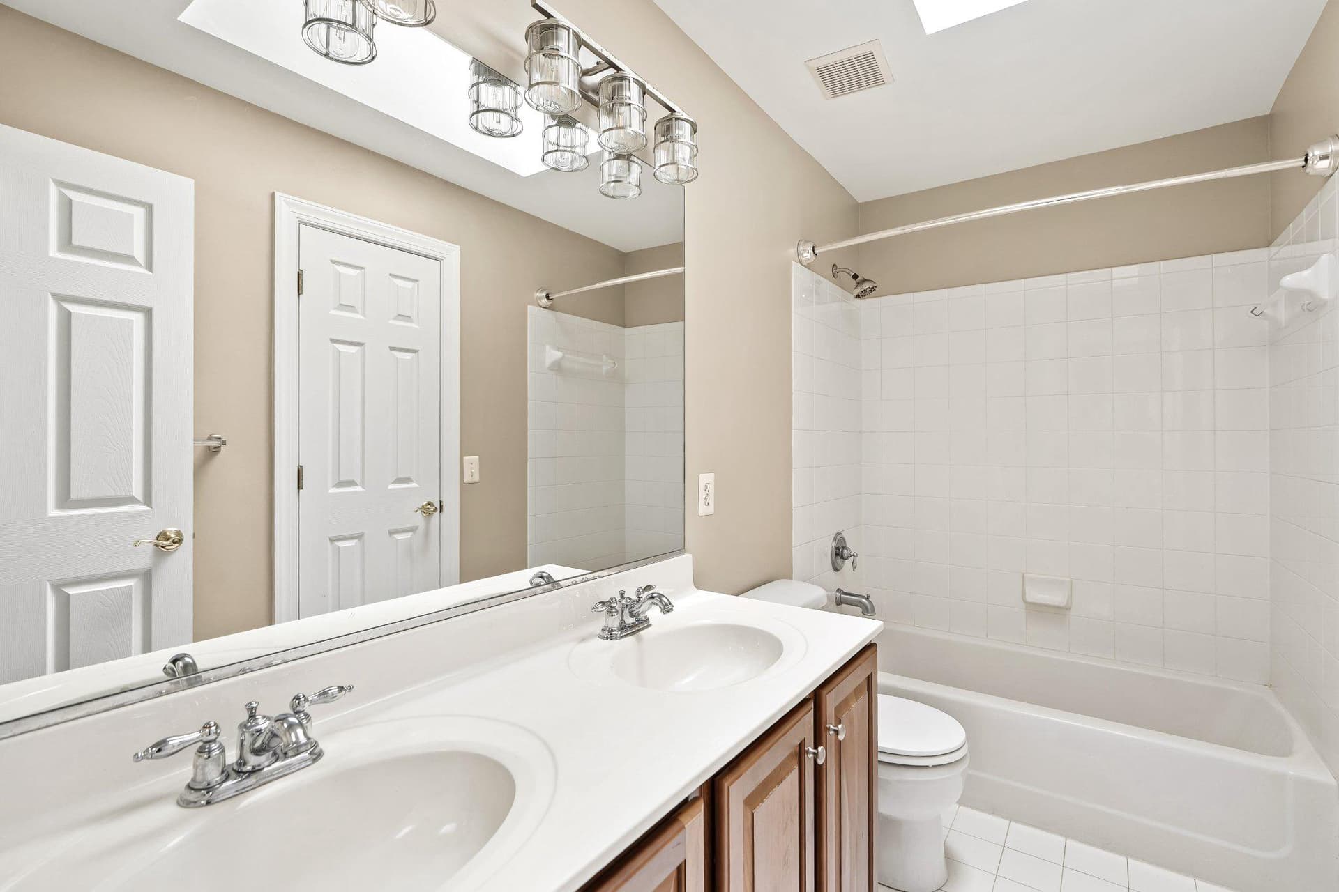 100 Raydan Way photo 21