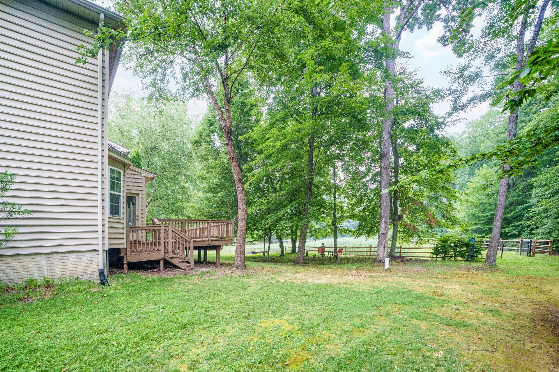 100 Raydan Way photo 26