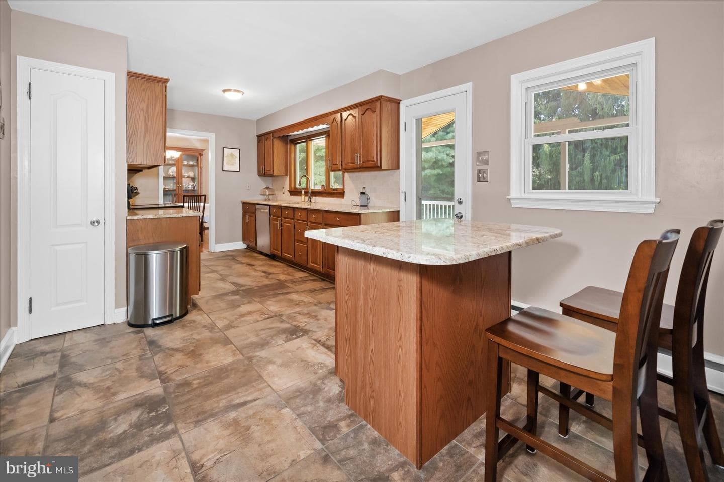 1 Oak Road photo 17