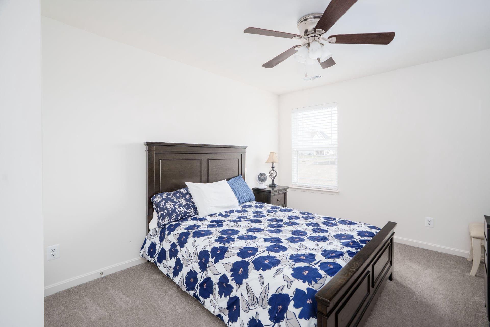 322 Barney Court photo 17