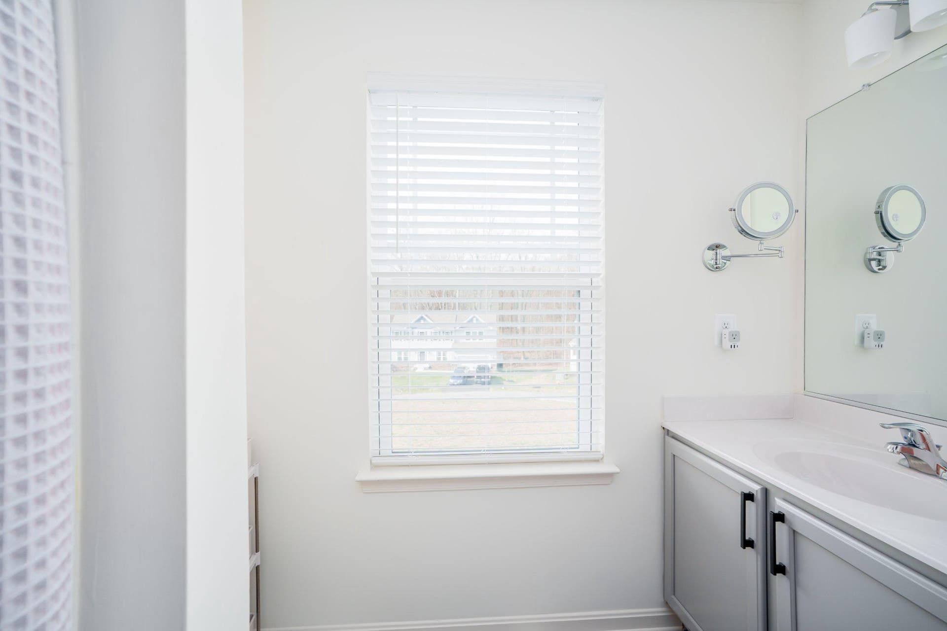 322 Barney Court photo 18