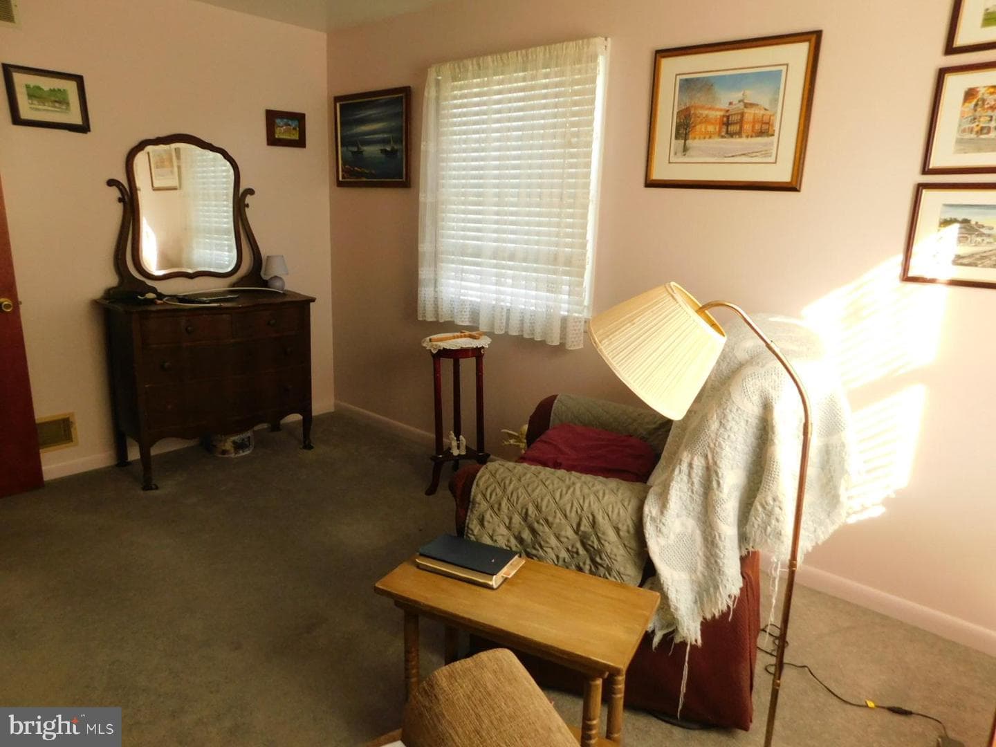 40 Mary Jane Lane photo 13