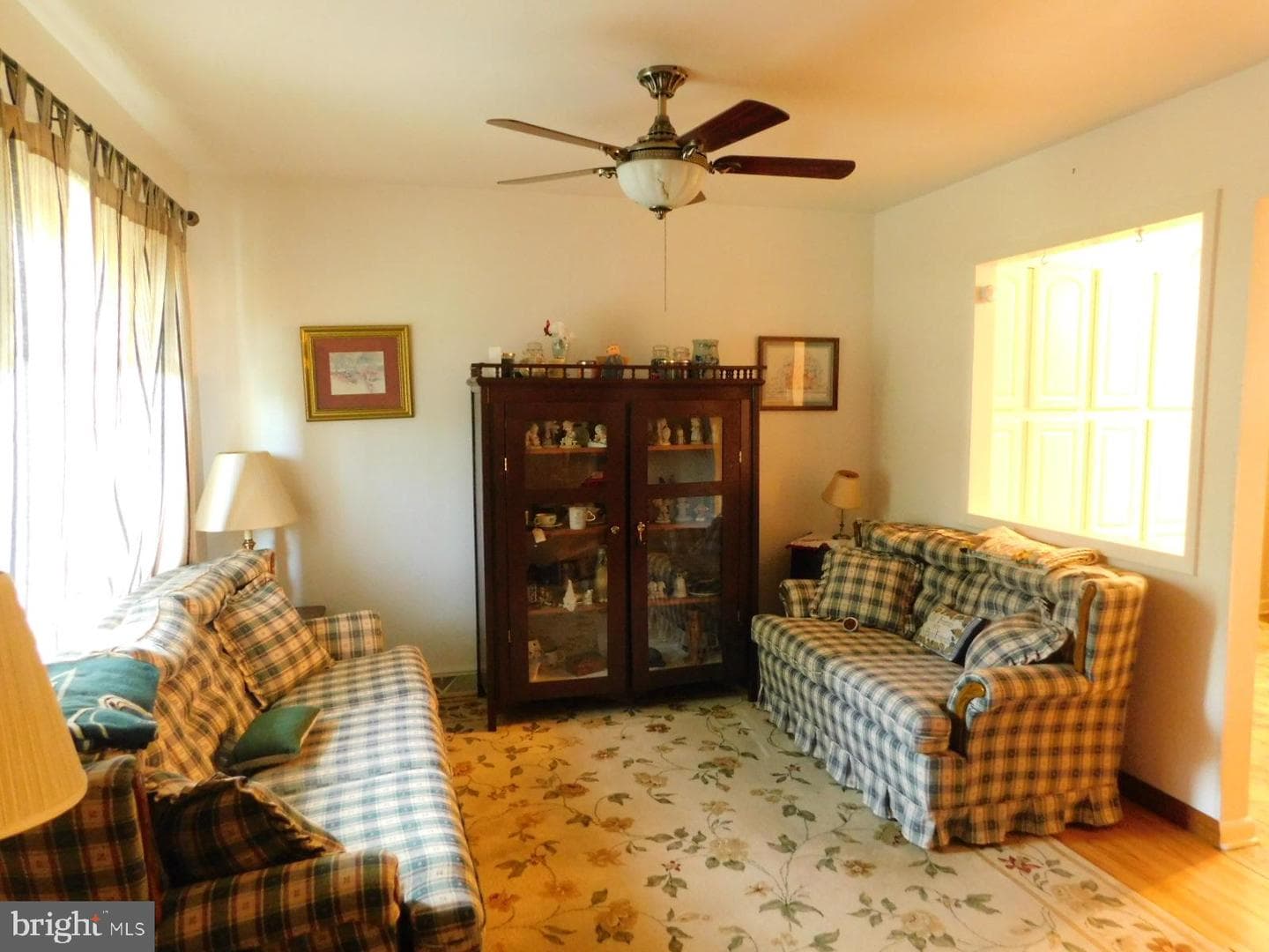 40 Mary Jane Lane photo 26