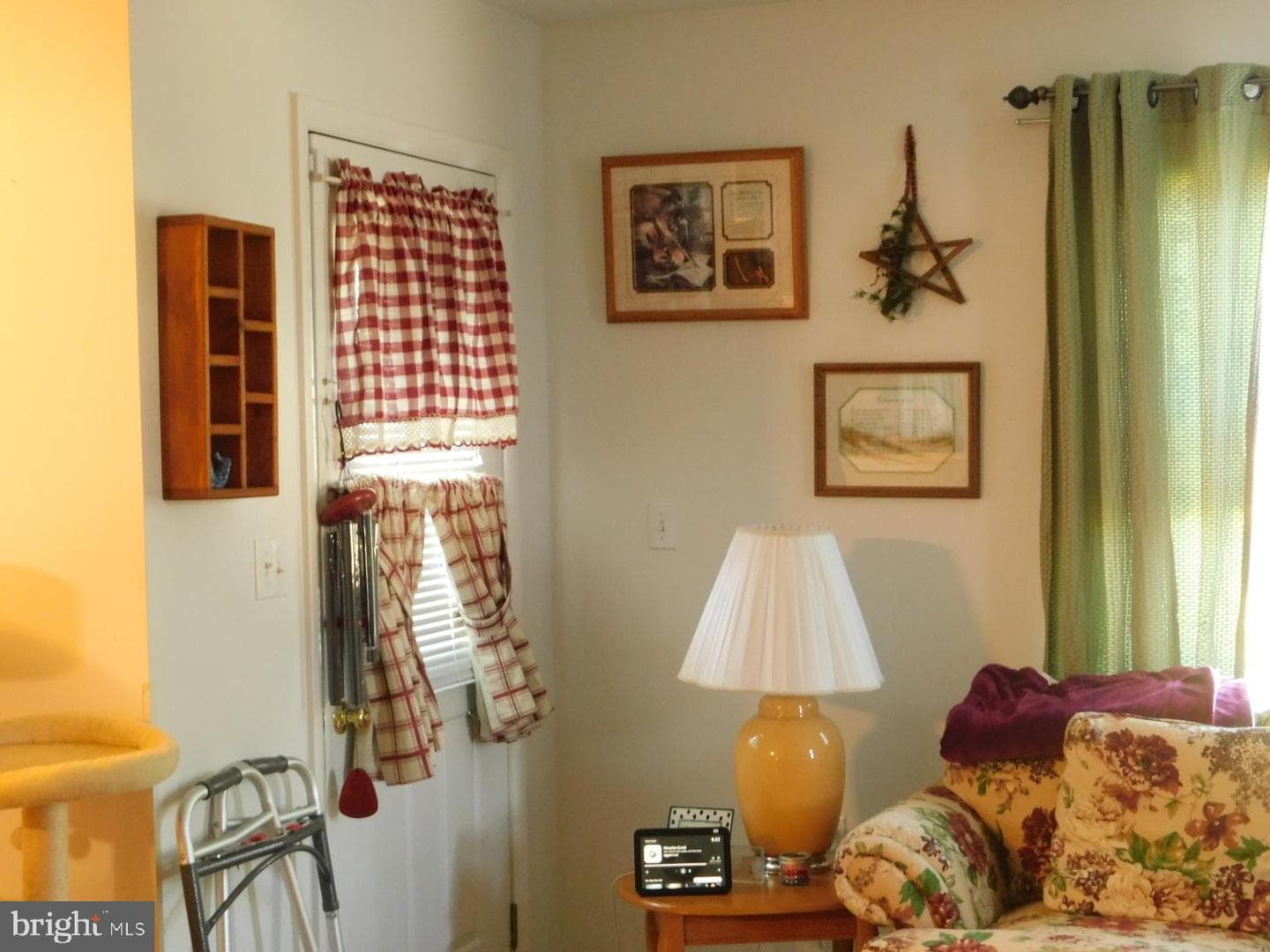 40 Mary Jane Lane photo 34