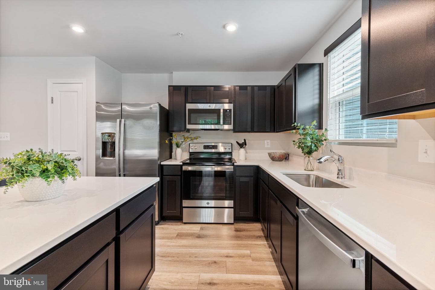 142 Goldspire Drive photo 14