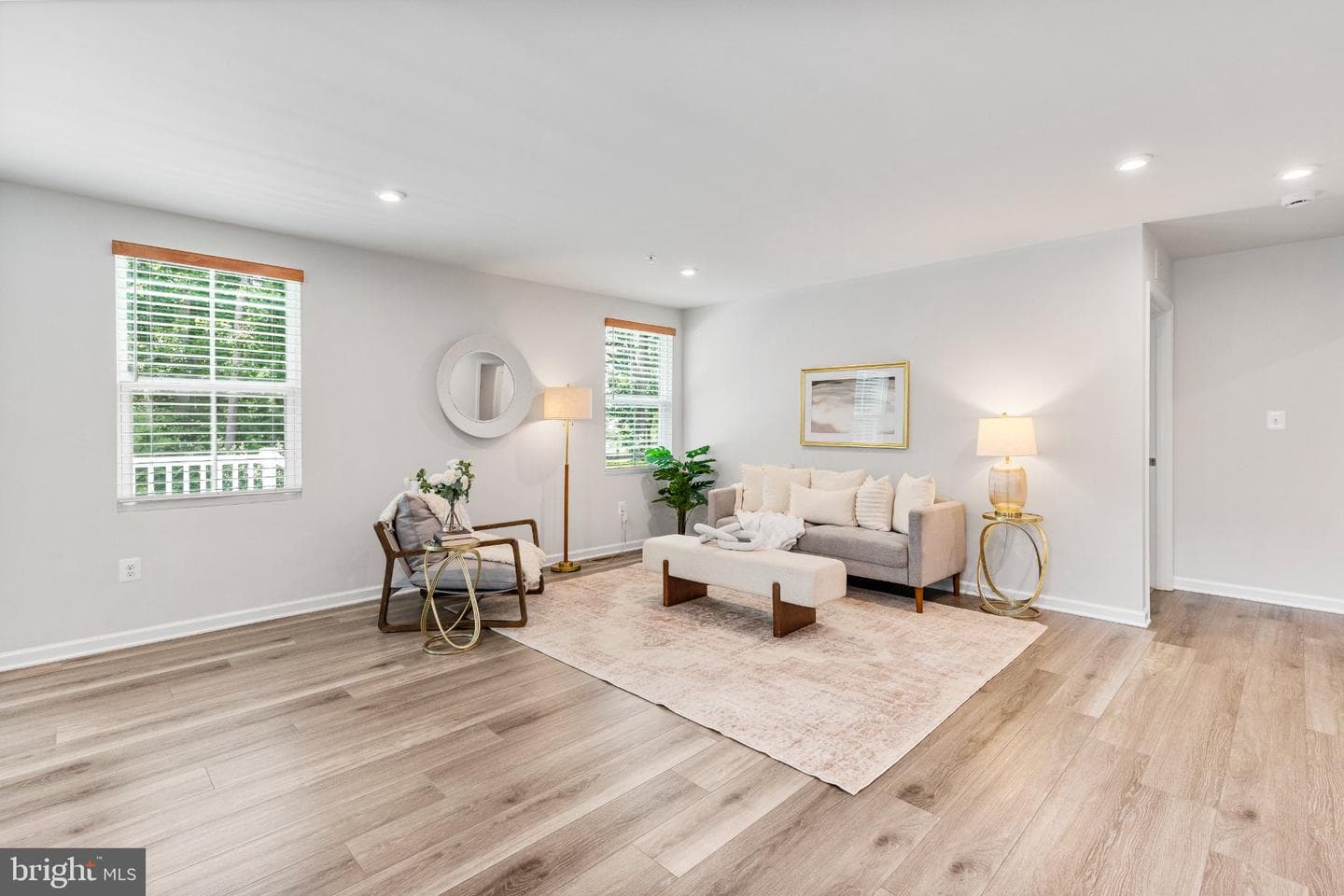 142 Goldspire Drive photo 6