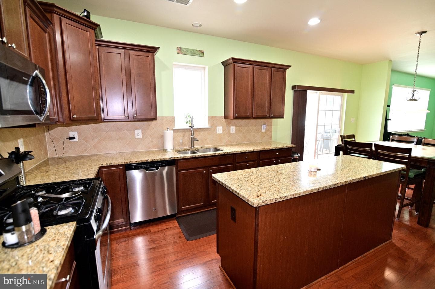 11286 Blooms Lane photo 10