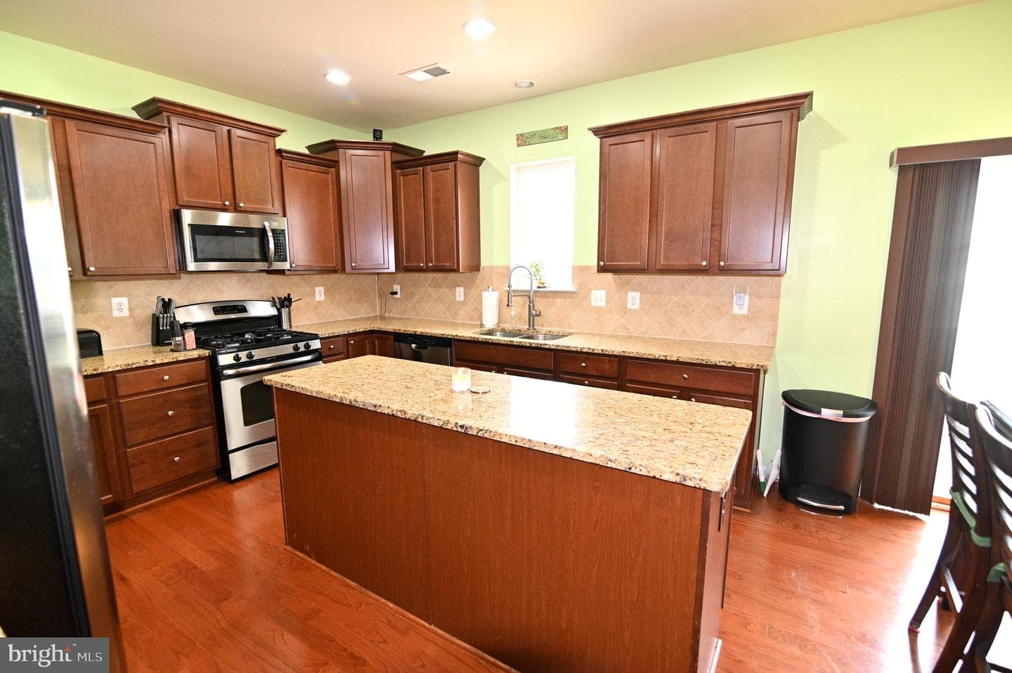 11286 Blooms Lane photo 9