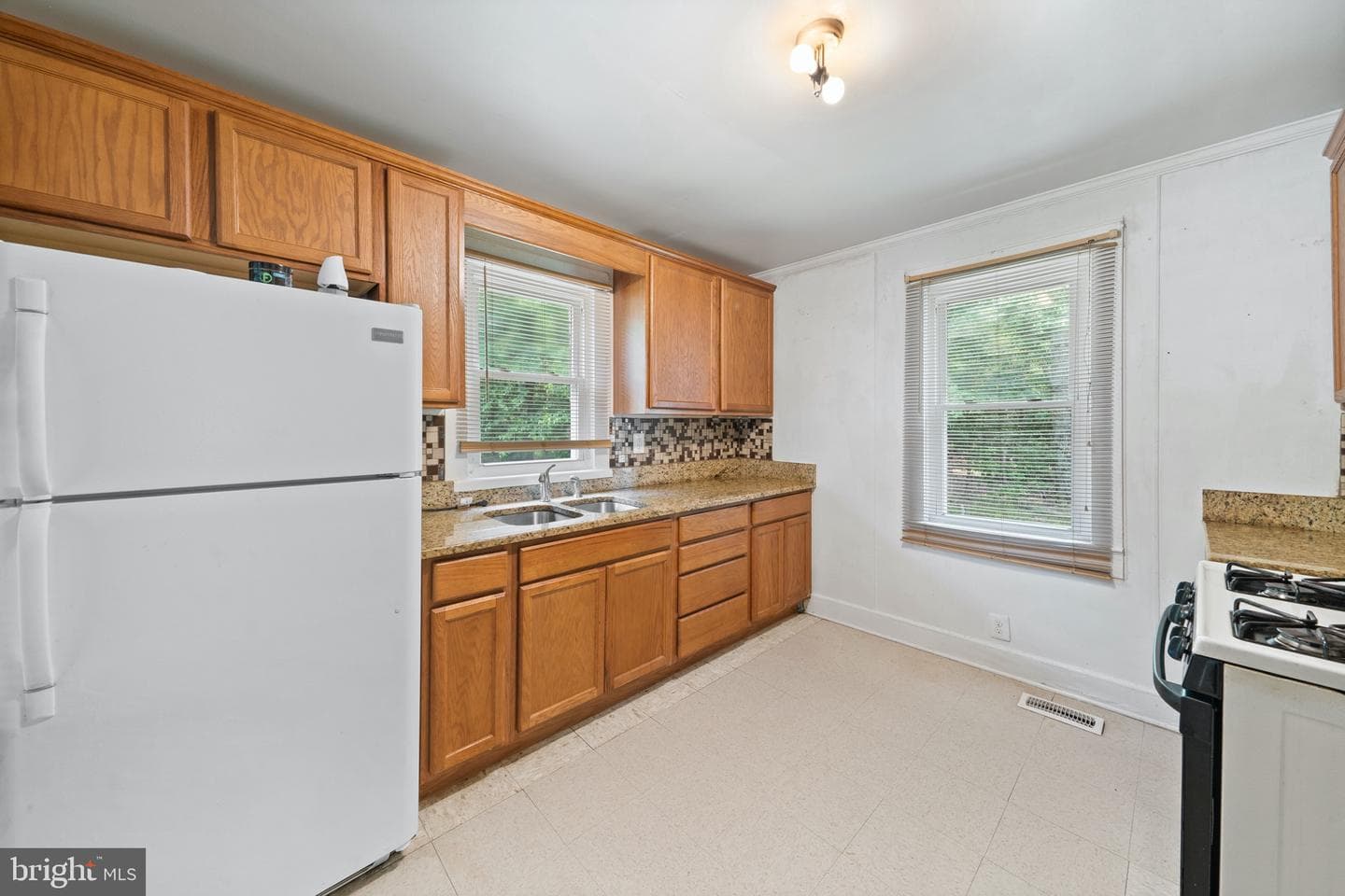 16458 Rock Point Road photo 20