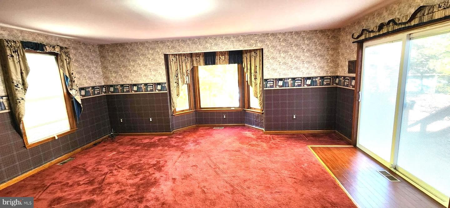 405 Crabapple Court photo 22