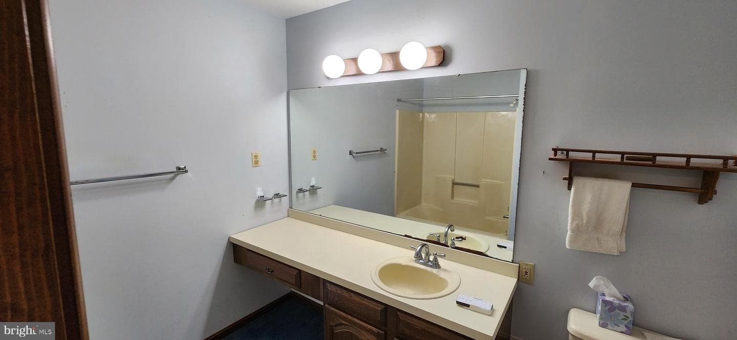 405 Crabapple Court photo 26