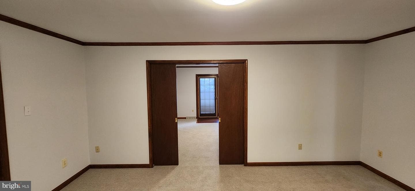 405 Crabapple Court photo 43
