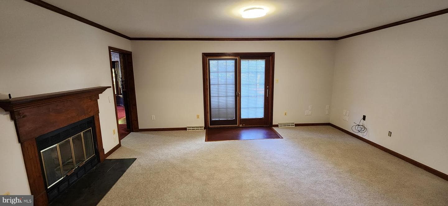 405 Crabapple Court photo 44