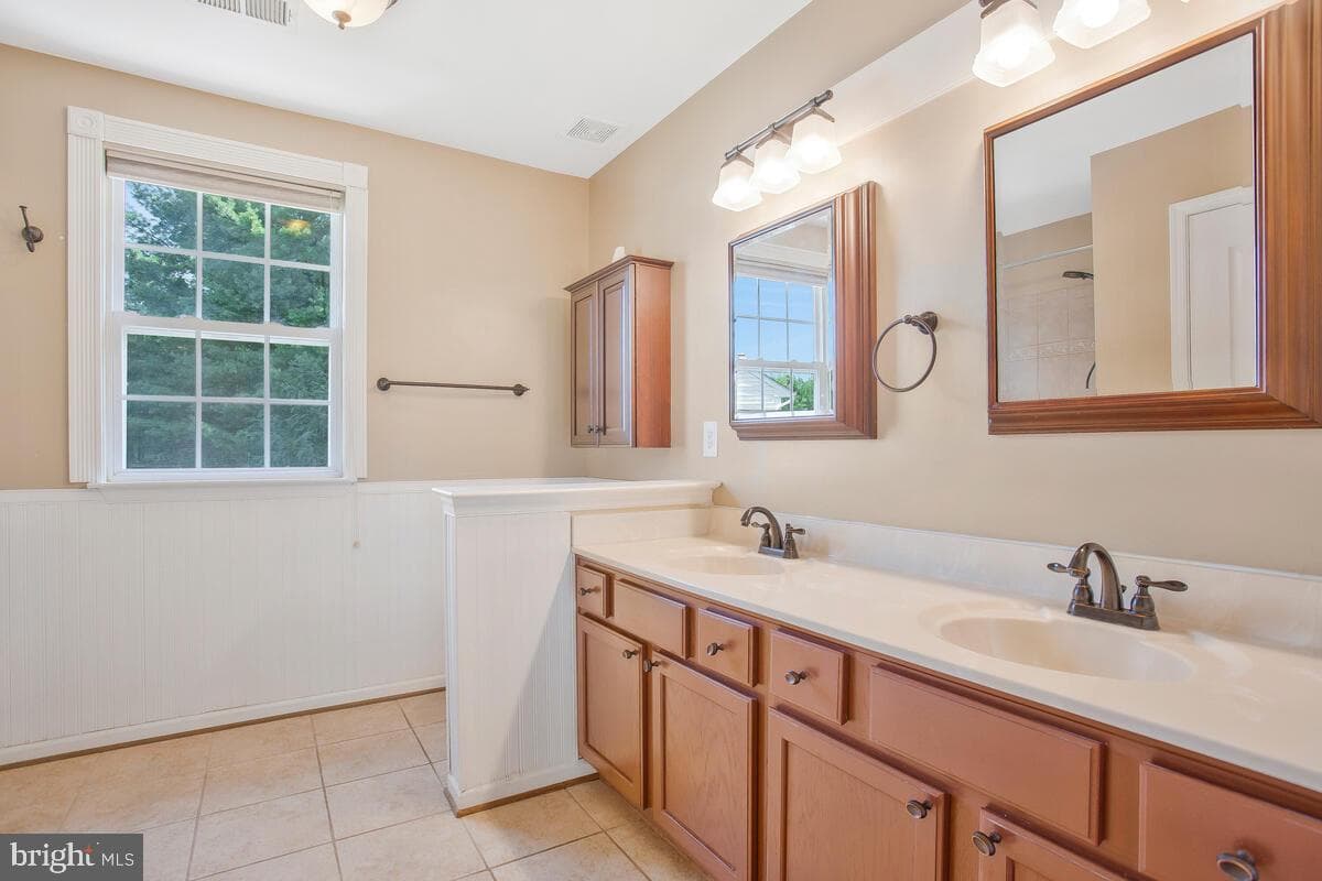 5131 New Stead Court photo 41