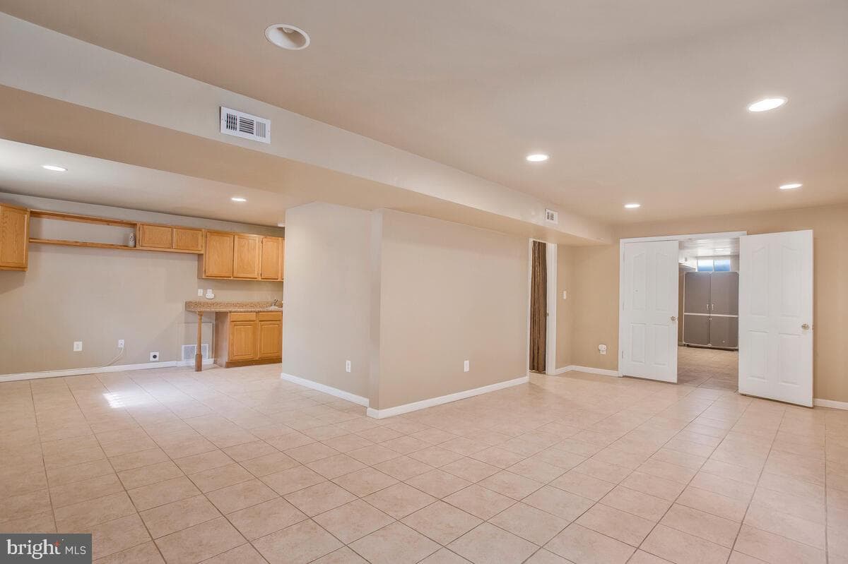 5131 New Stead Court photo 46