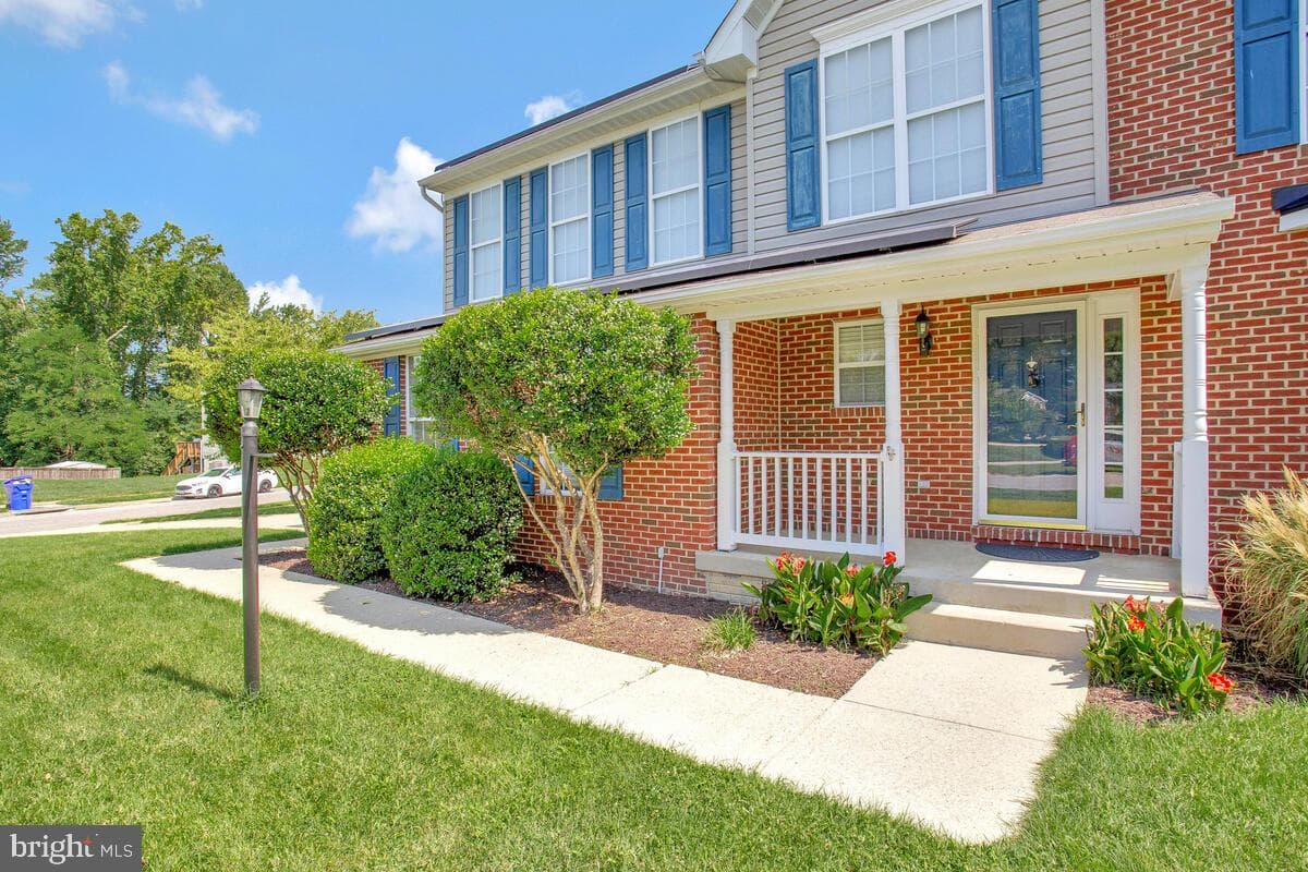 5131 New Stead Court photo 6
