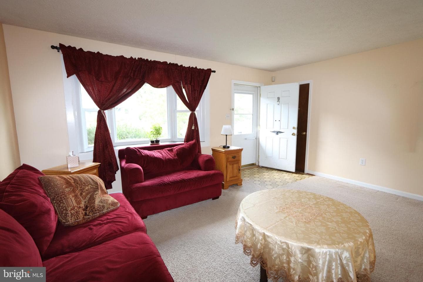 10921 Bridle Path Circle photo 3