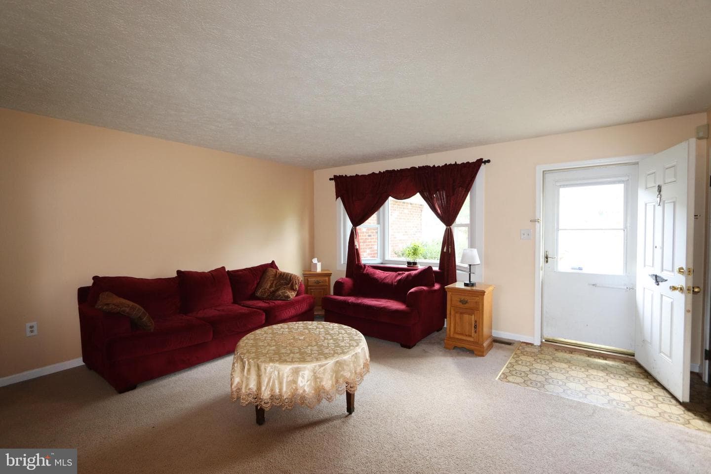 10921 Bridle Path Circle photo 4