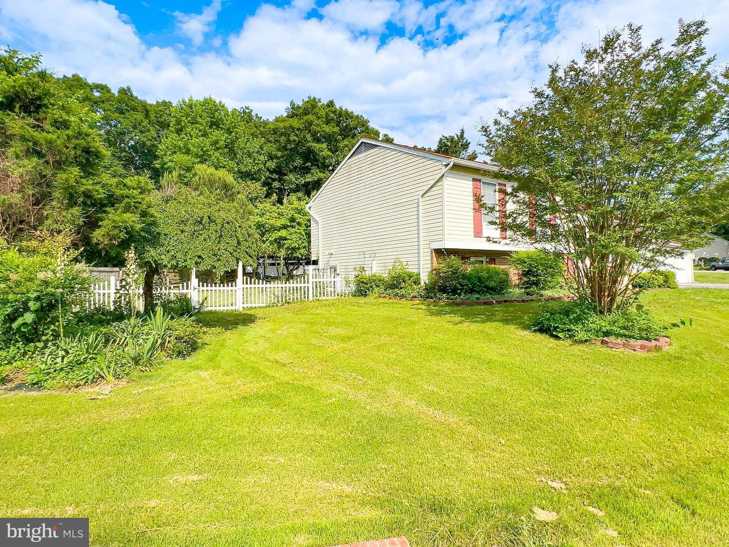12587 Council Oak Drive photo 6