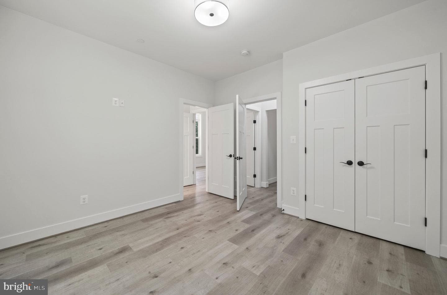 16560 Trail Mill Place photo 33