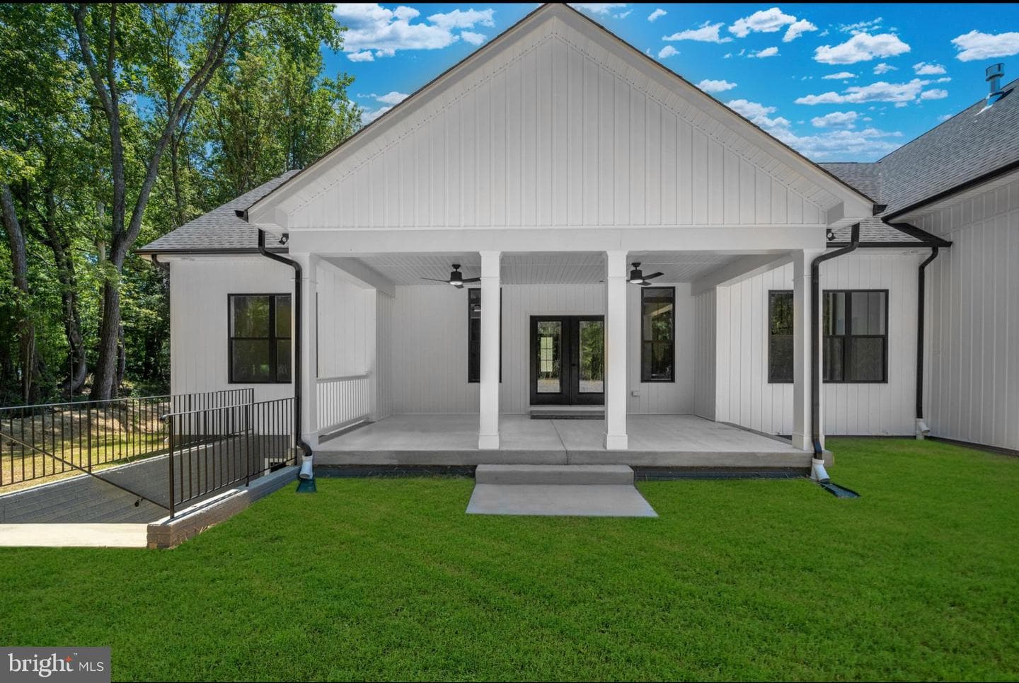 16560 Trail Mill Place photo 39