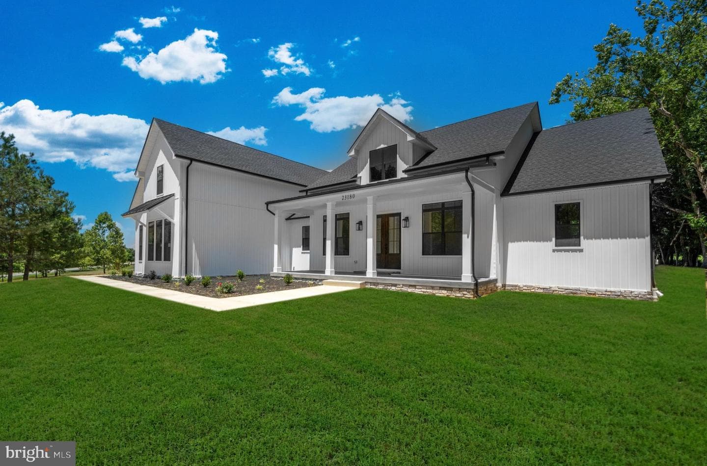 16560 Trail Mill Place photo 44