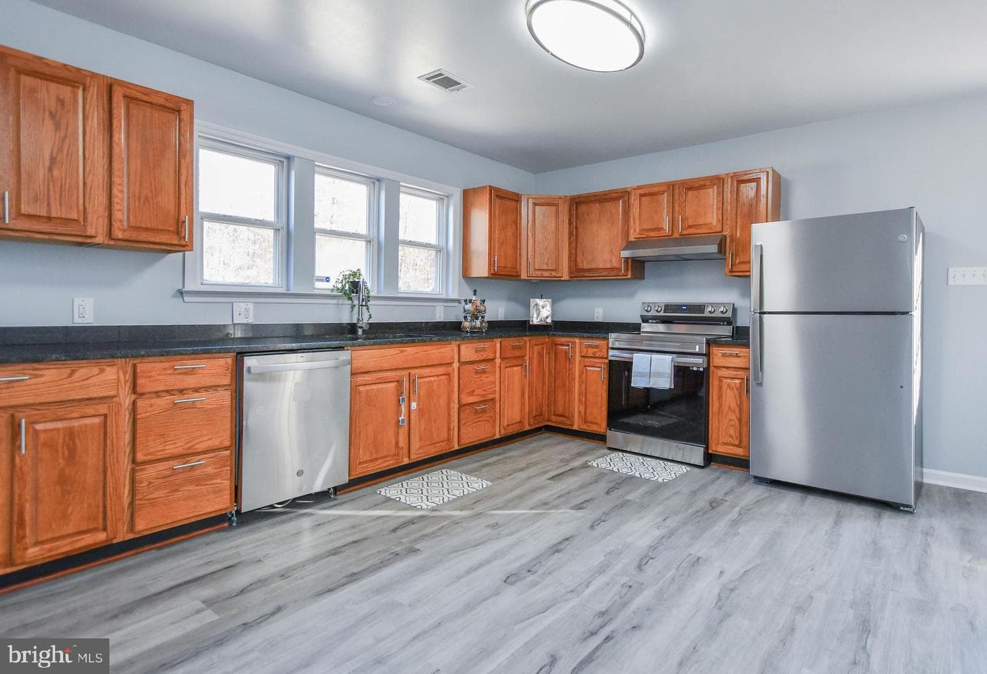 3405 Stump Neck Road photo 15