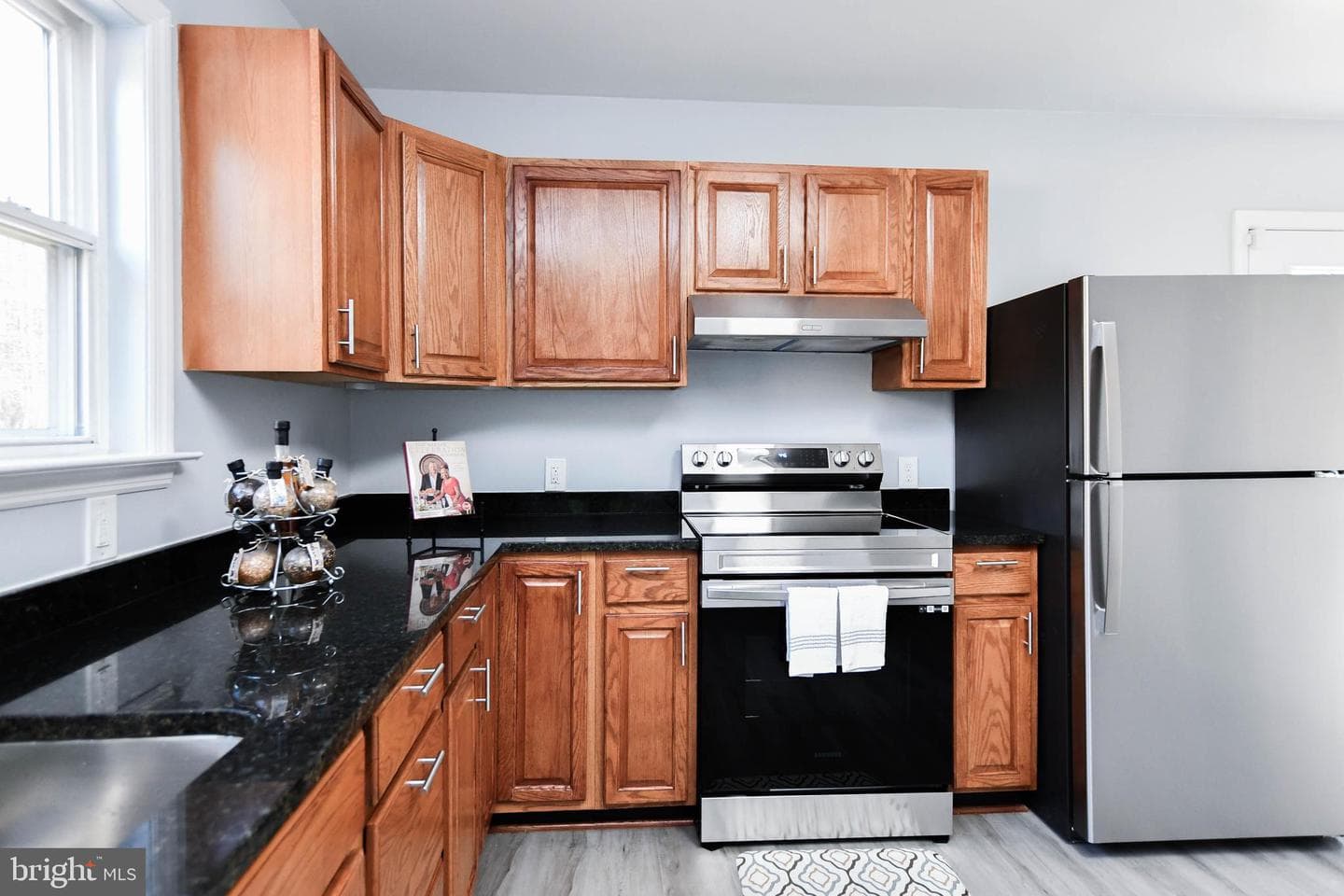 3405 Stump Neck Road photo 18
