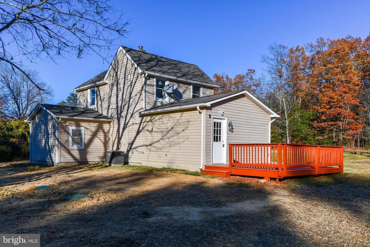 3405 Stump Neck Road photo 3