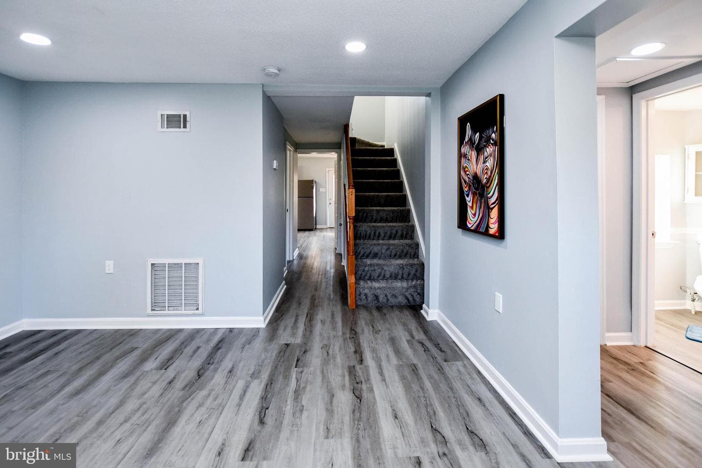 3405 Stump Neck Road photo 5