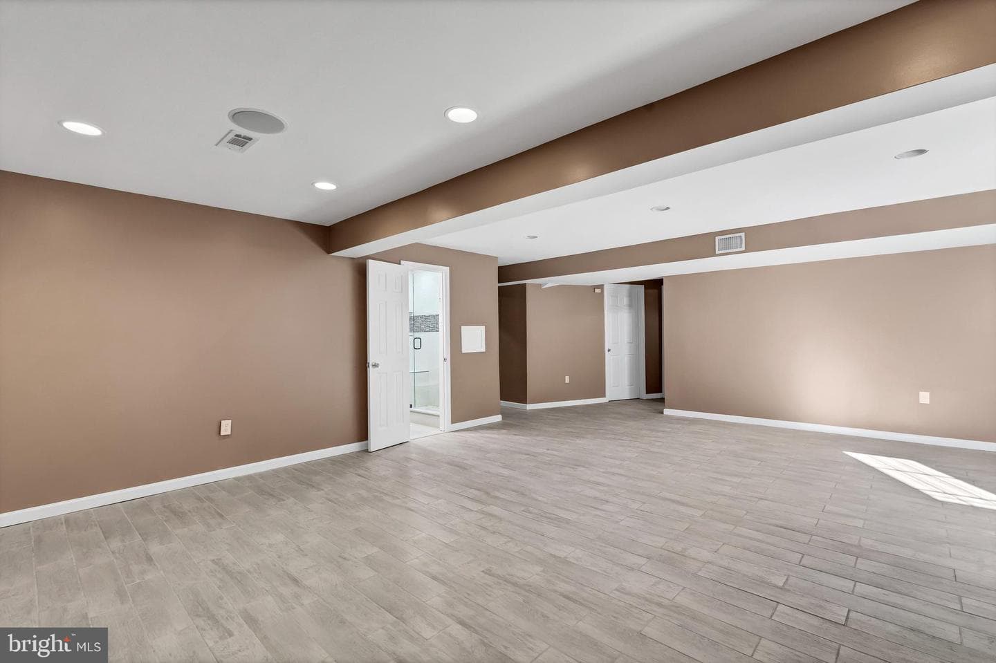 10391 Kentsdale Drive photo 11