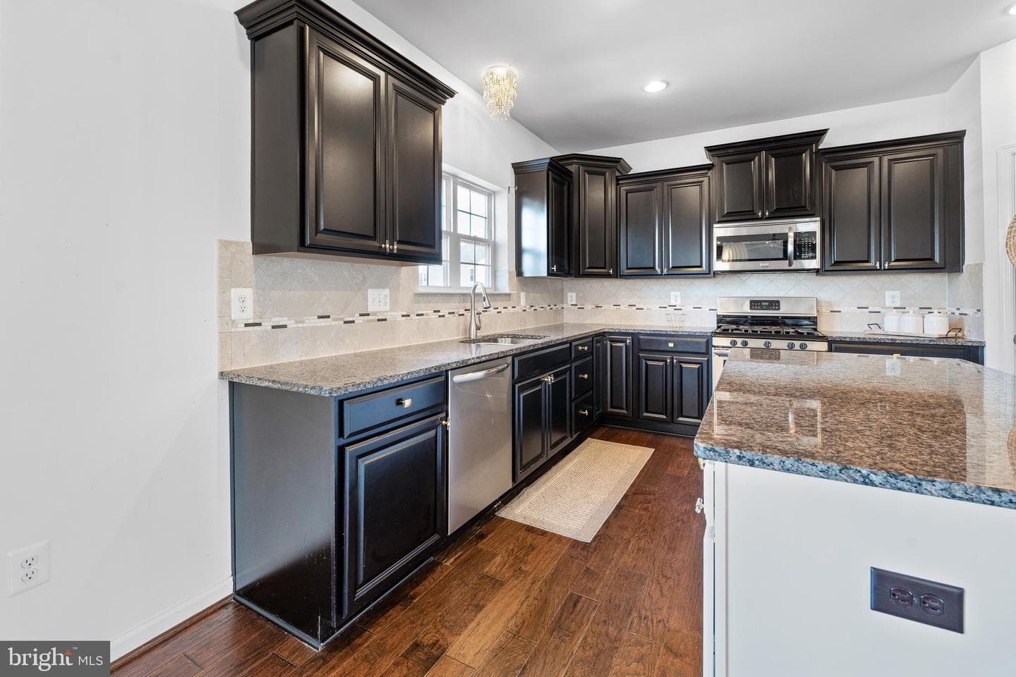 11324 Sierra Lane photo 17