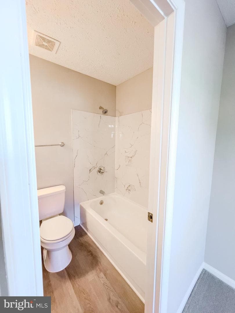 14 Meadowside Court photo 28