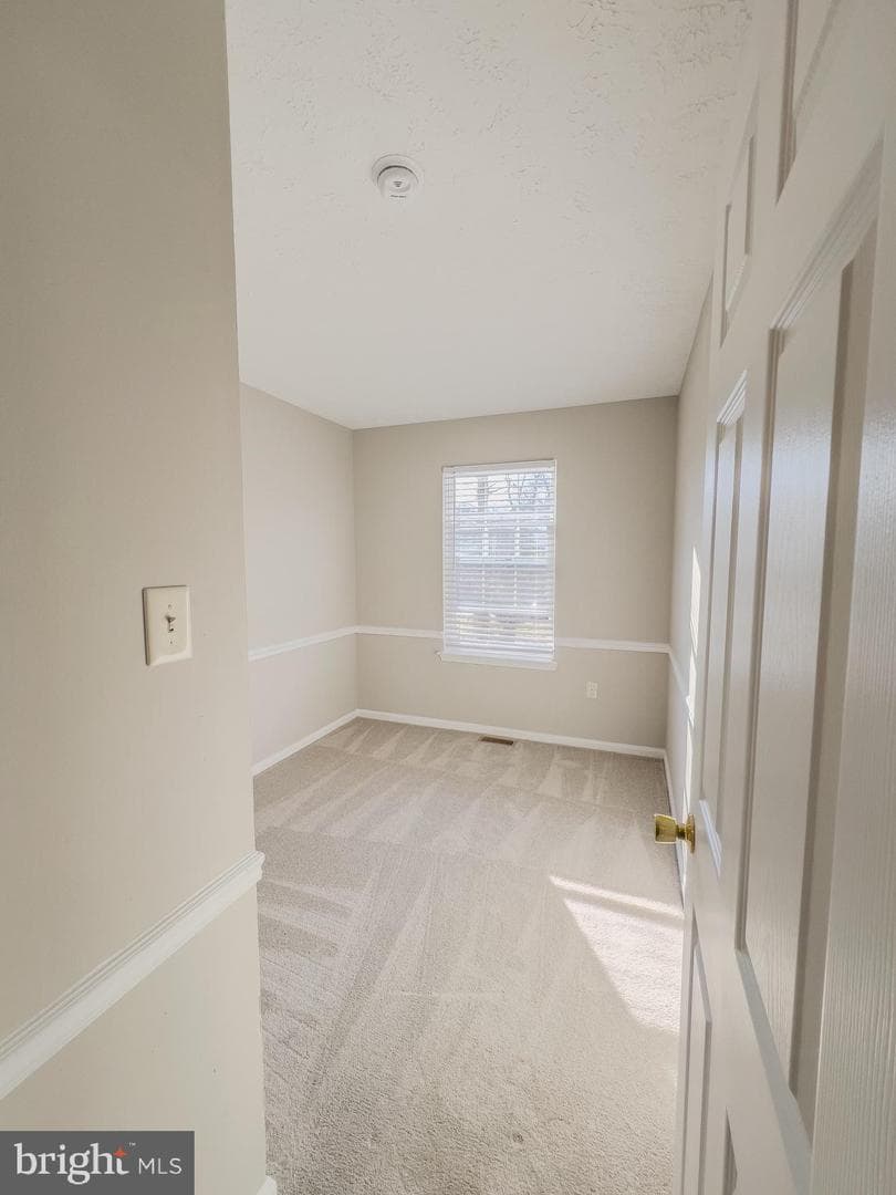 14 Meadowside Court photo 32