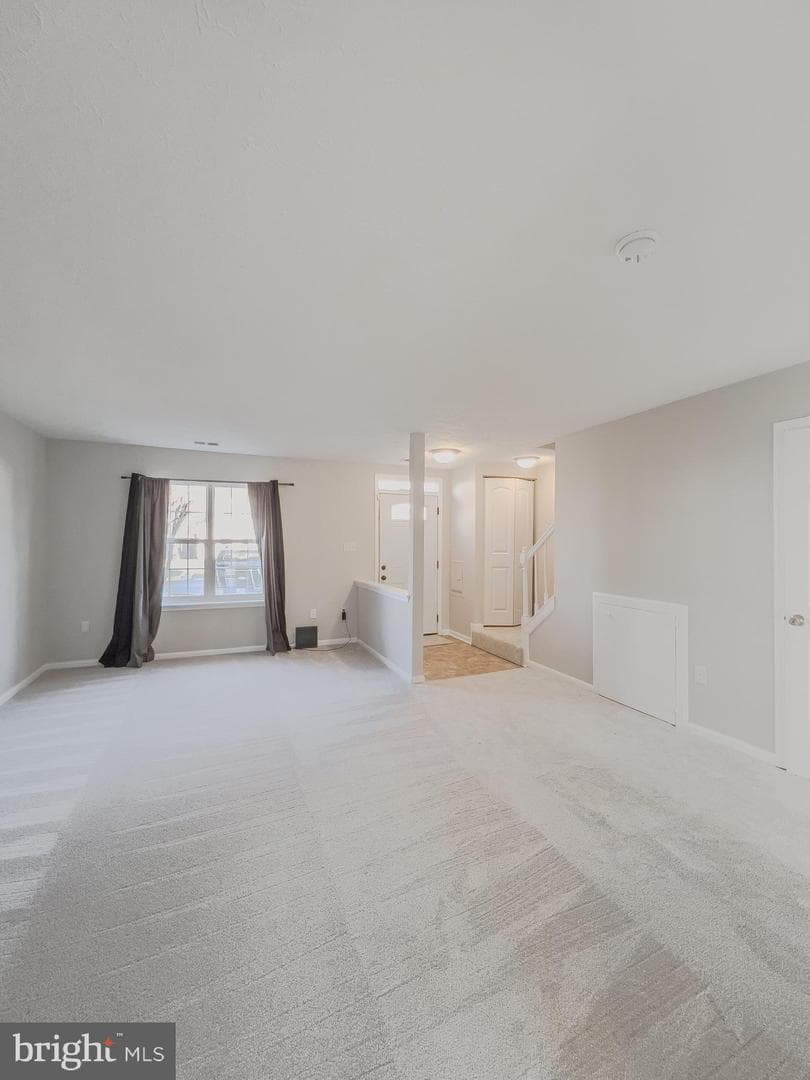 14 Meadowside Court photo 5