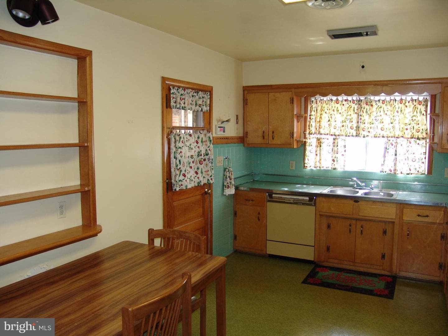 10235 Laplata Road photo 15