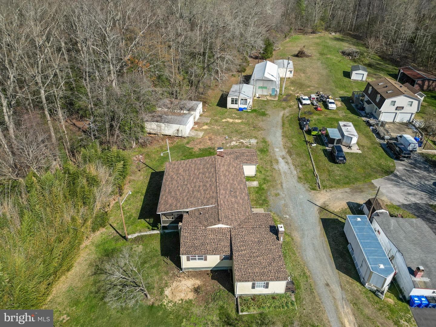 8998 Penns Hill Road photo 3