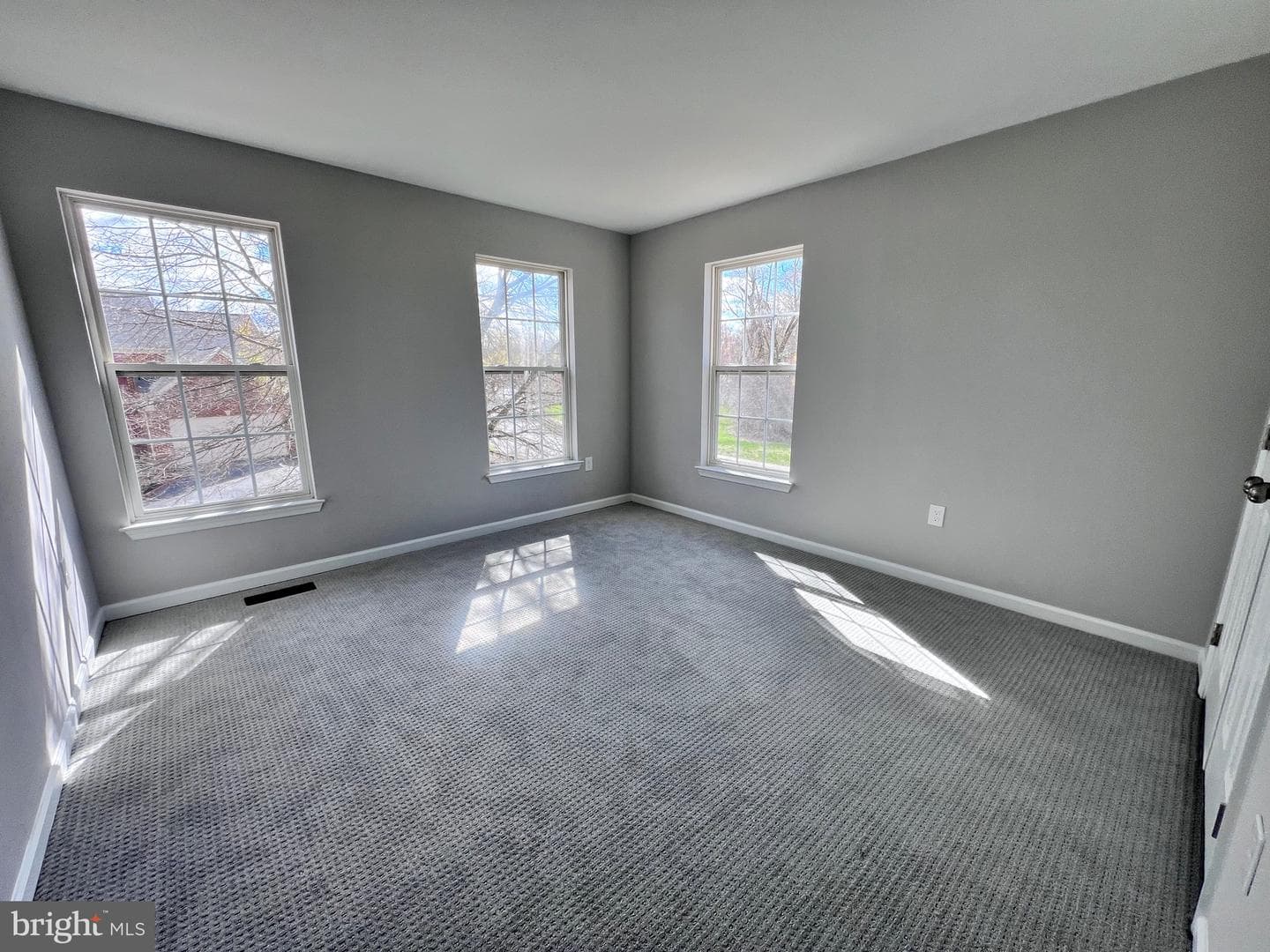 6851 Heathway Court photo 29