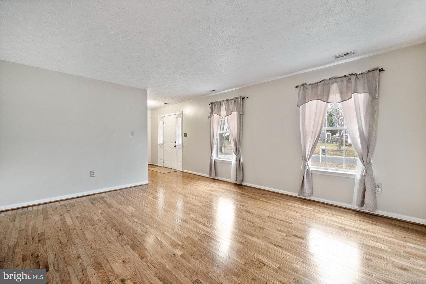 5909 Walleye Court photo 2